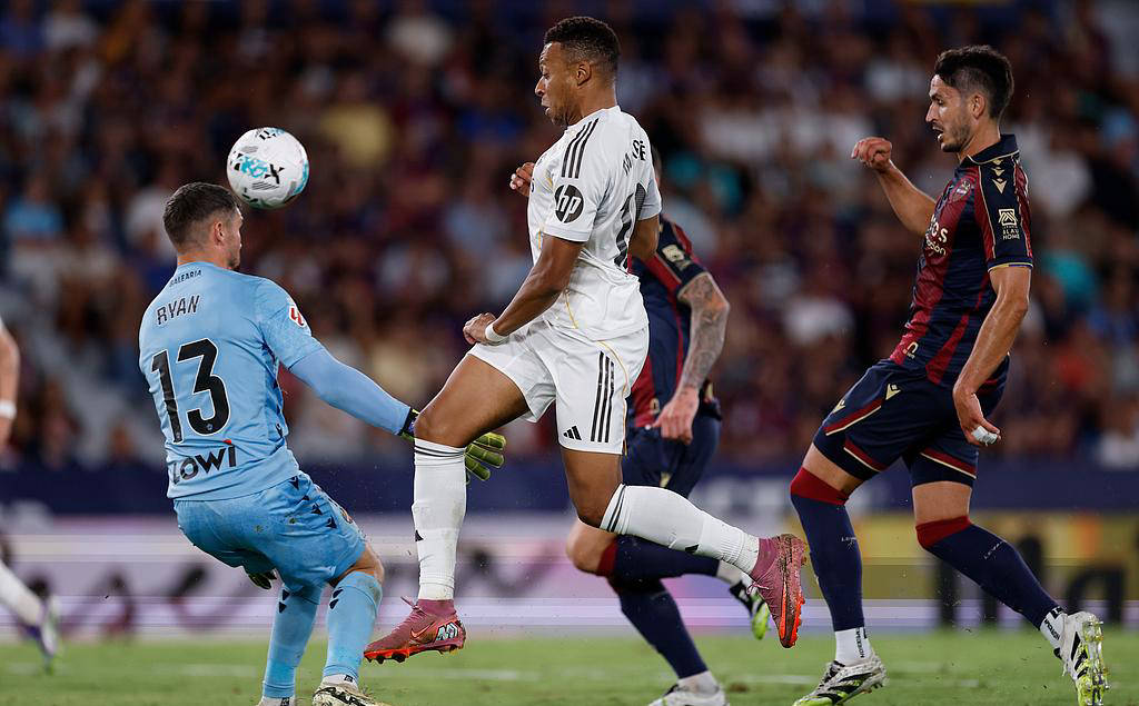 阵型为基础, 定制的战术