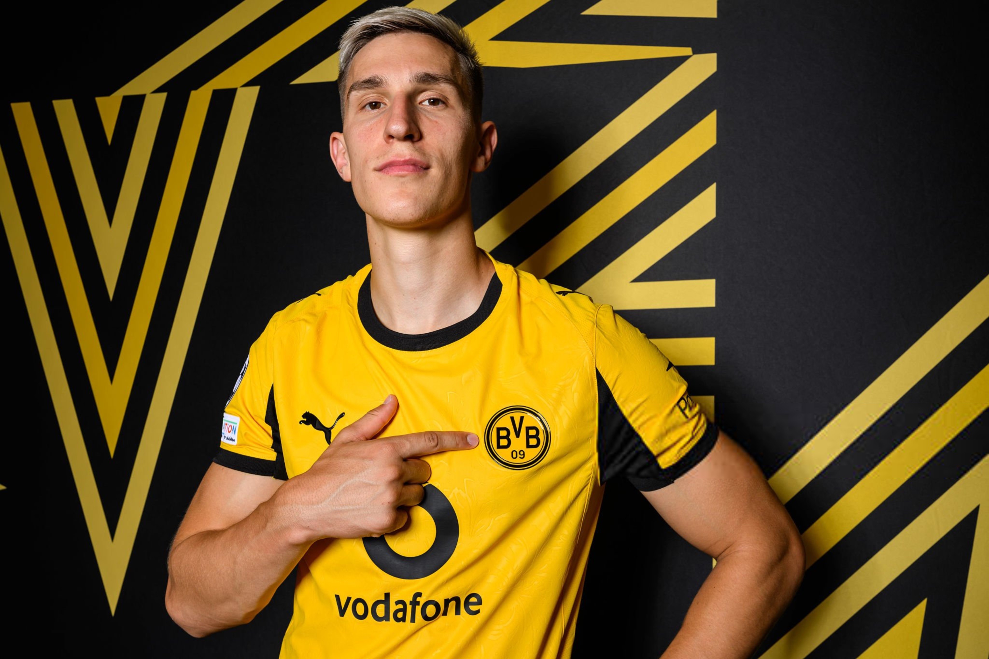 在接受天空, 乐部能加快, 洛特贝克的