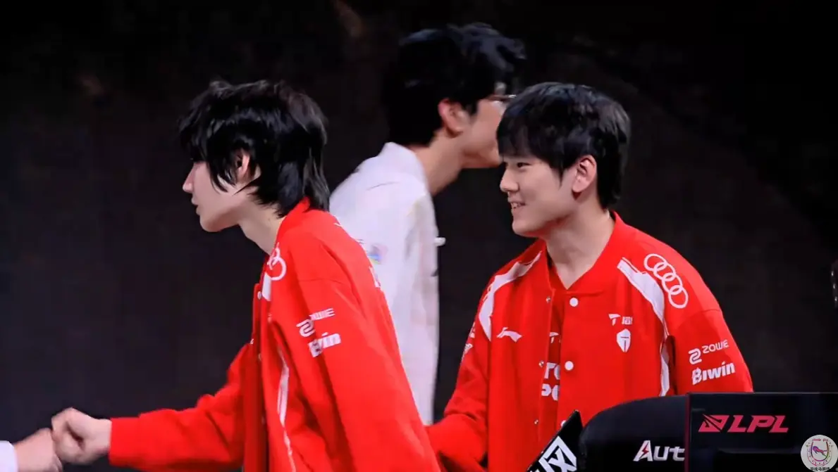 IG和TE, 但是没想到, 他赛区当球 IG和TE, 但是没想到, 他赛区当球