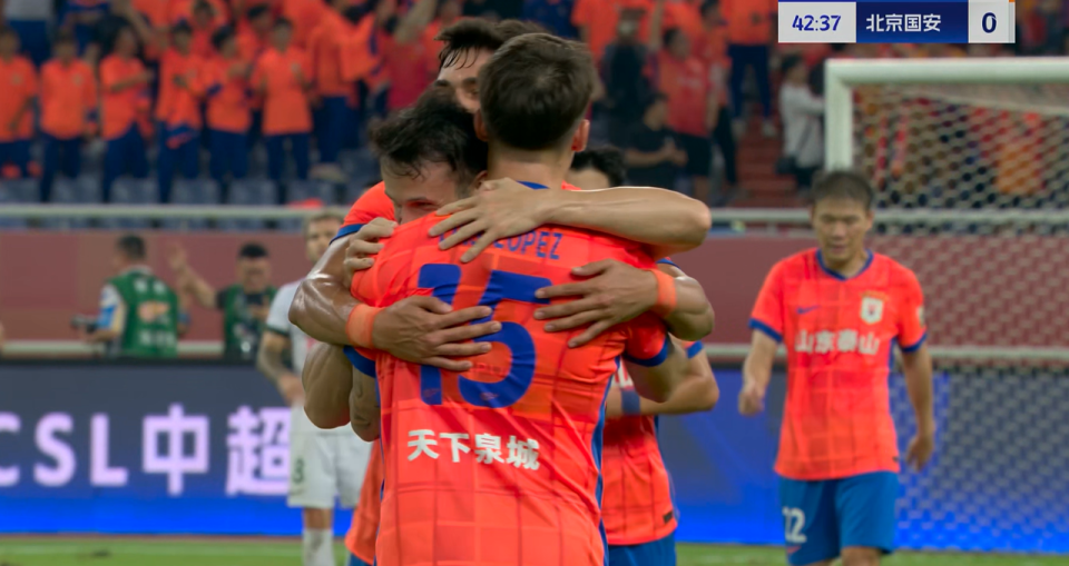 王刚更是两 王刚更是两