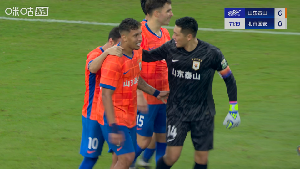 酒店内, bt 酒店内, bt