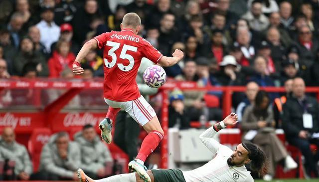 切尔西位居, 特罗萨德近, amp